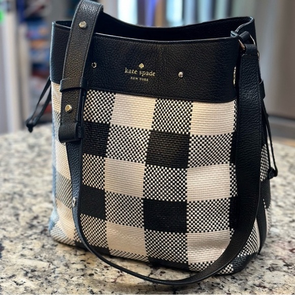 Kate Spade NY Gingham Large Bucket Bag Convertible crossbody & shoulder strap - Picture 9 of 12